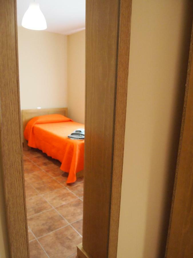 Apartamento Rural "Las Escuelas" San Bartolomé de las Abiertas エクステリア 写真