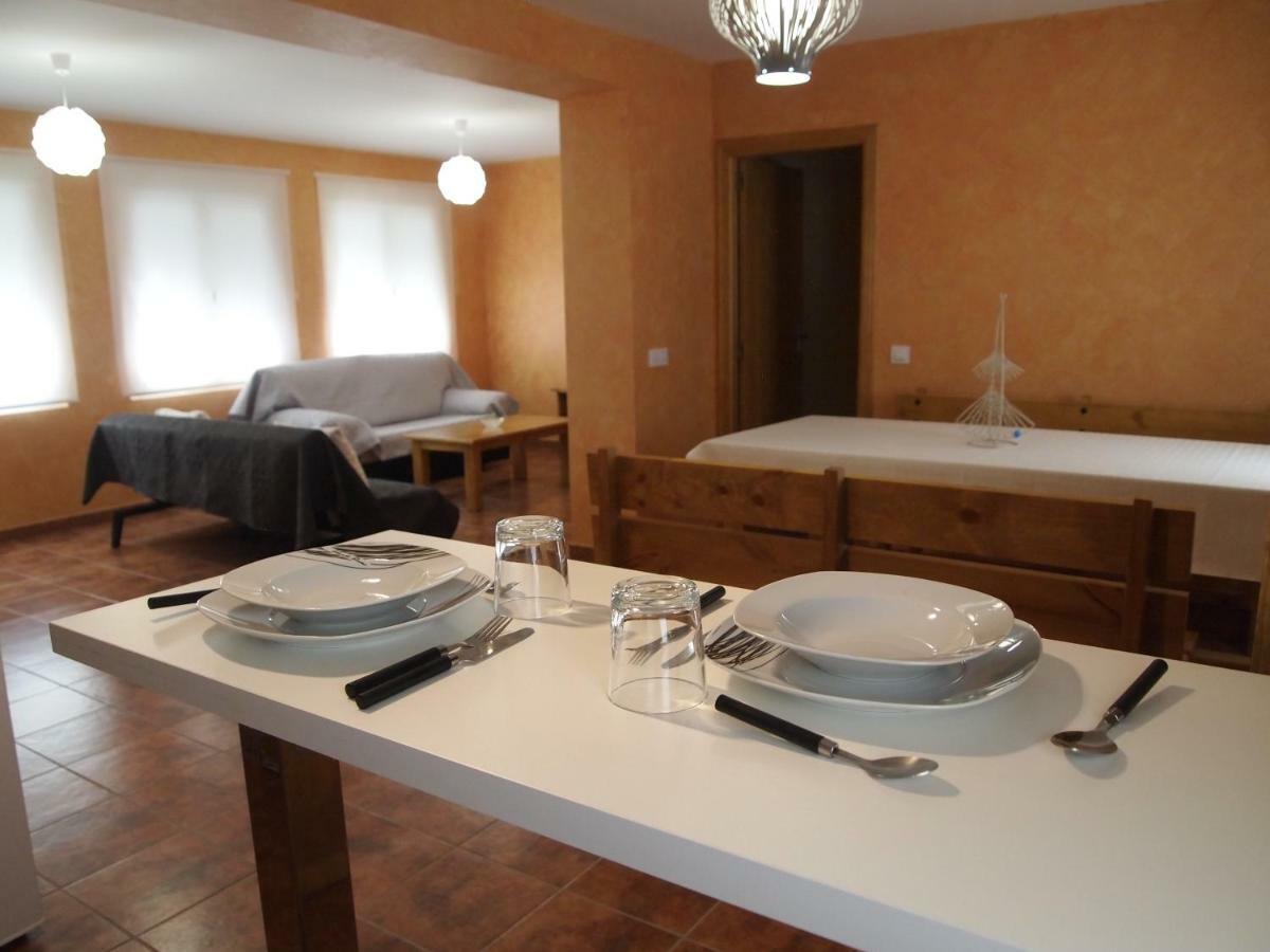 Apartamento Rural "Las Escuelas" San Bartolomé de las Abiertas エクステリア 写真